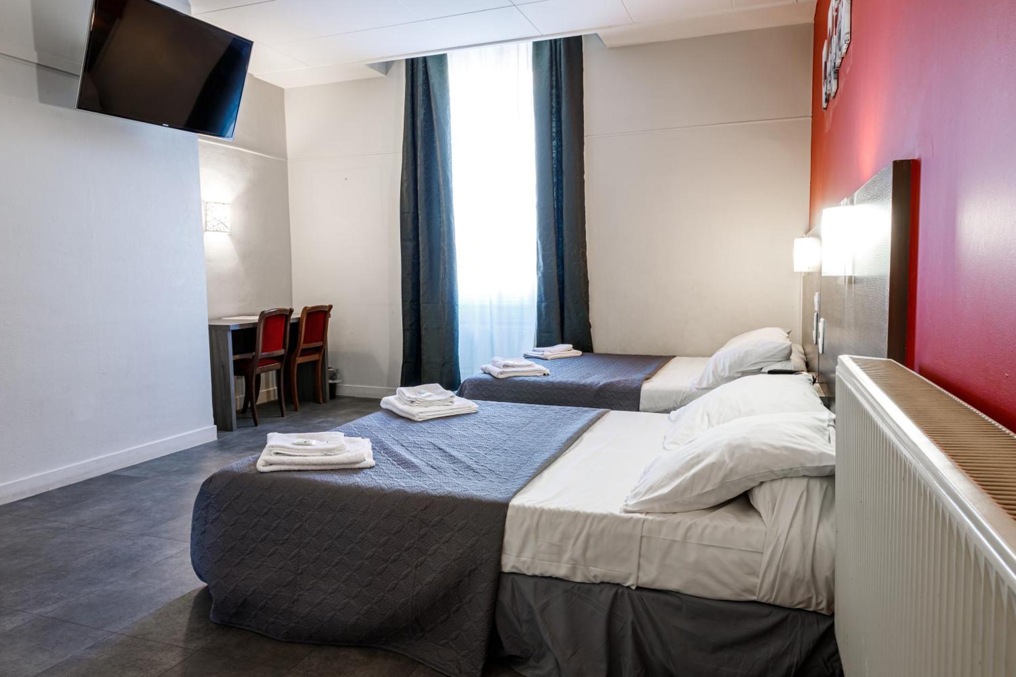 Hotel Du Dauphiné Lione Esterno foto